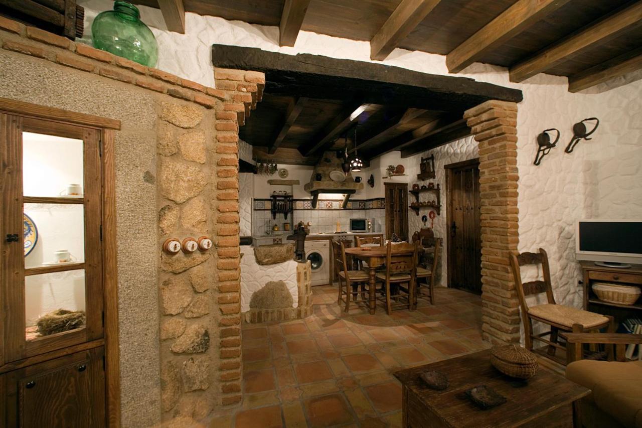 Casa Rural Margarita II Montanchez Exterior photo